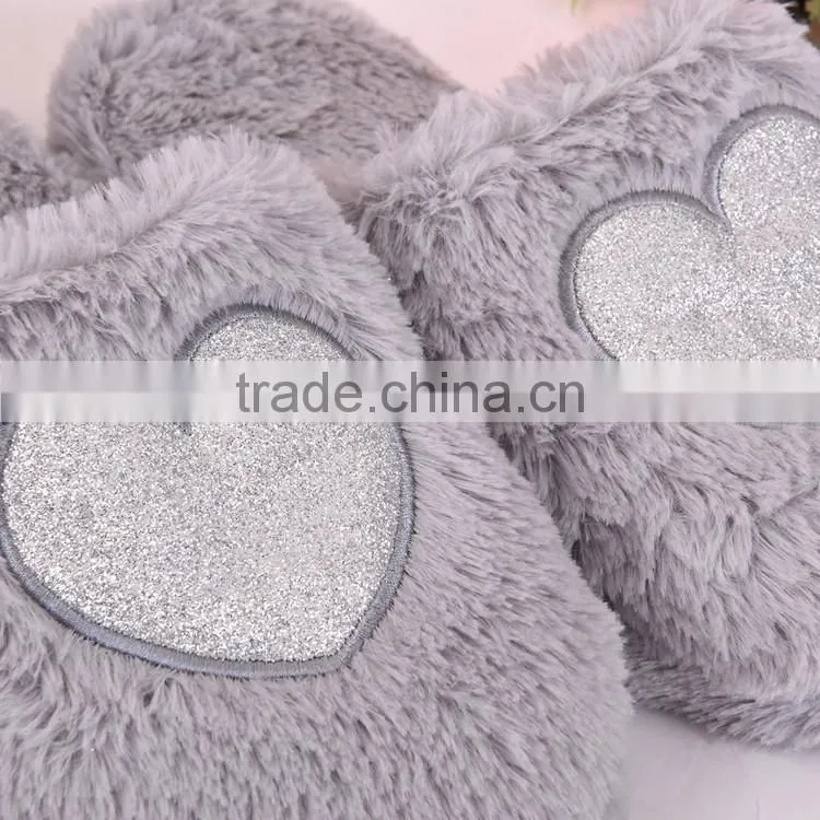 hot selling nice and warm grey heart point fashion slippers