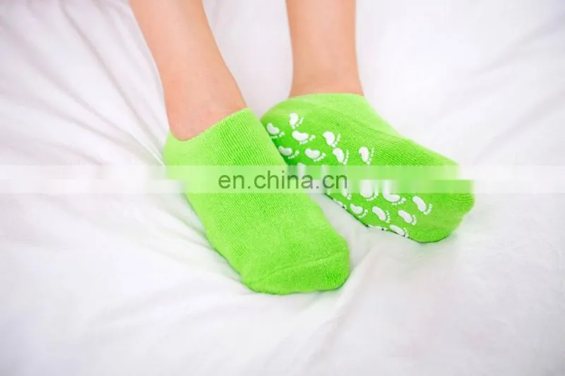 1 Set Feet Skin Care Exfoliating For Dry Hard Cracked Skin Moisturising SPA Gel Socks Whitening Moisturizing Rejuvenation