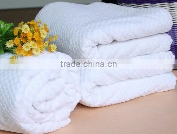 Customized 100% cotton thick big bath towel / toweling coverlet / towel blanket