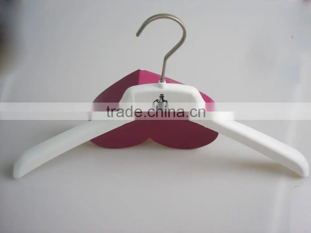 HA6984 white nonslip rubber coated hanger plastic shirts hanger