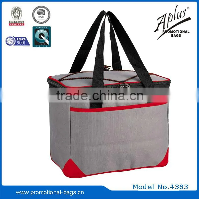 High quality promotional insulated 600D polyester portable cooler bag