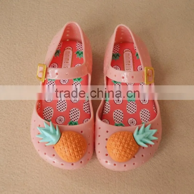 2016 Cute pineapple jelly shoes heel jelly shoes cool Korean summer soft bottom girls sandals