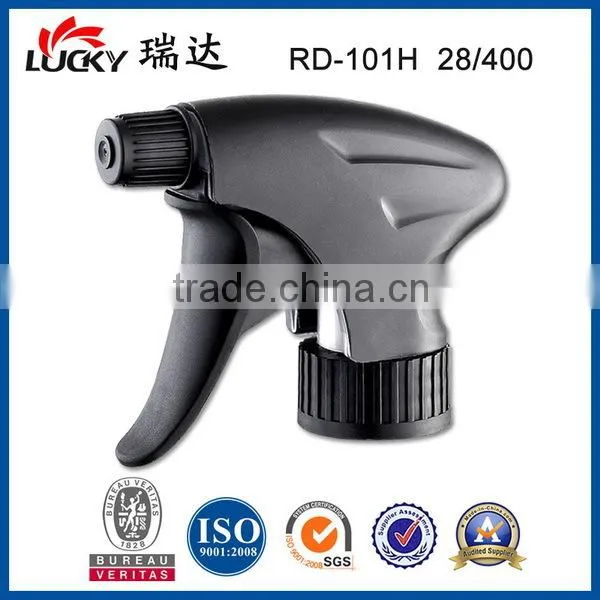 Trigger sprayers