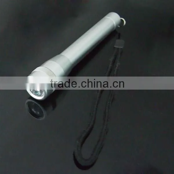 CE FCC approved 7000mcd led flashlights