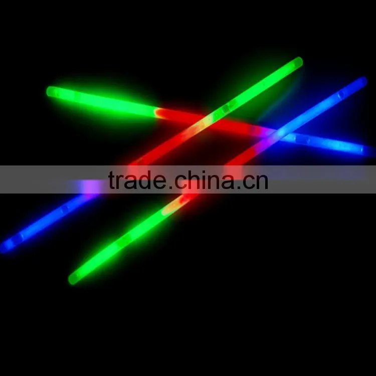 More Amusing Tri color PARTY 5x200mm Glow Stick Bracelet( EN71, ASTM F963)