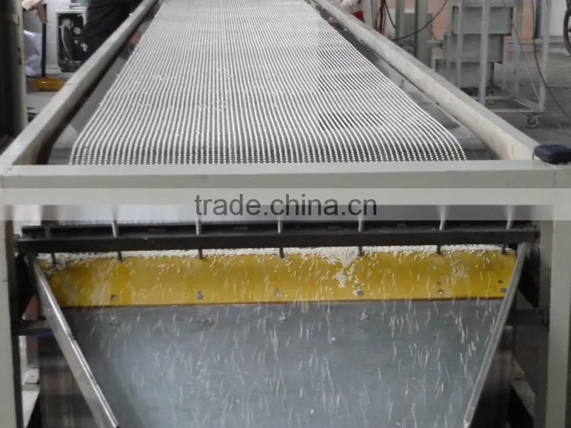 Paraffin wax steel belt cooling pastillator