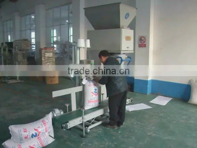 Clients favorite Automatic grain packing machine approved by CE