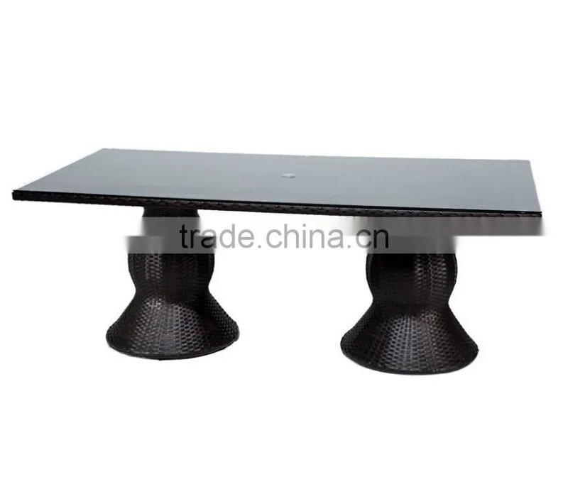 2017 Trade Assurance most popular outdoor Space Saving Restaurant used pe rattan garden table set designs