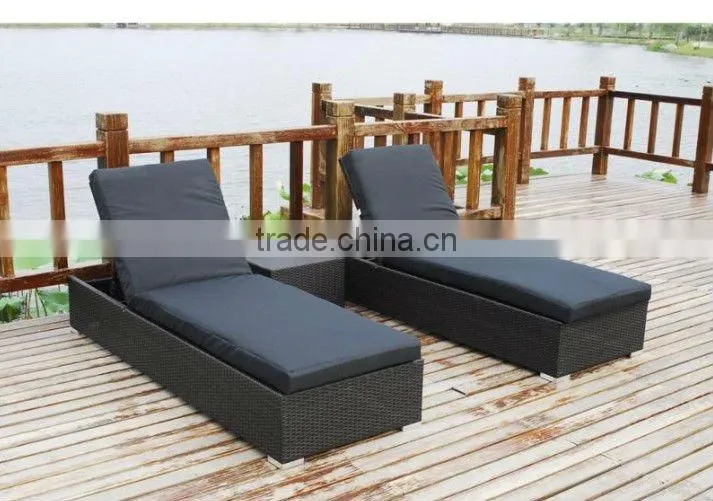 outdoor rattan lounger