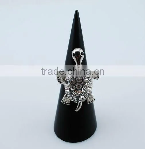 Tortoise rhinestone ring