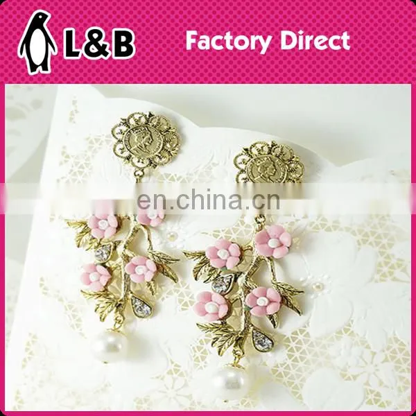 women fancy stud earring women earring wholesale