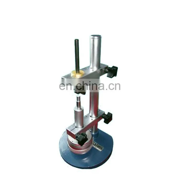 High-accuracy 200mm gauge length electronic extensometer calibrator