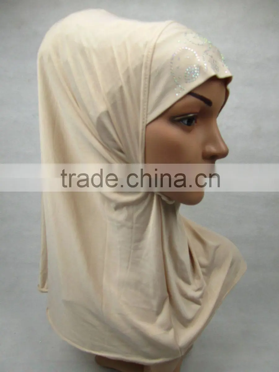A236 Newest design fashion beaded muslim hijab