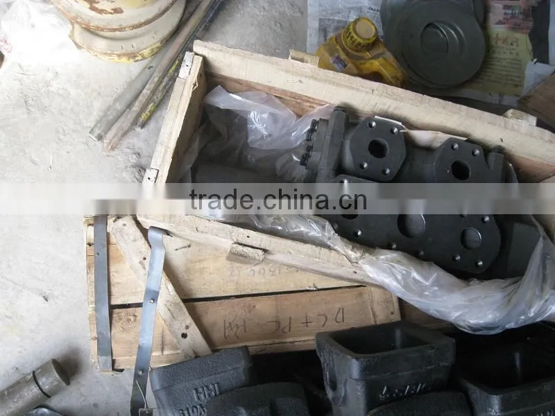 pc60 hydraulic pump , 705-56-24080