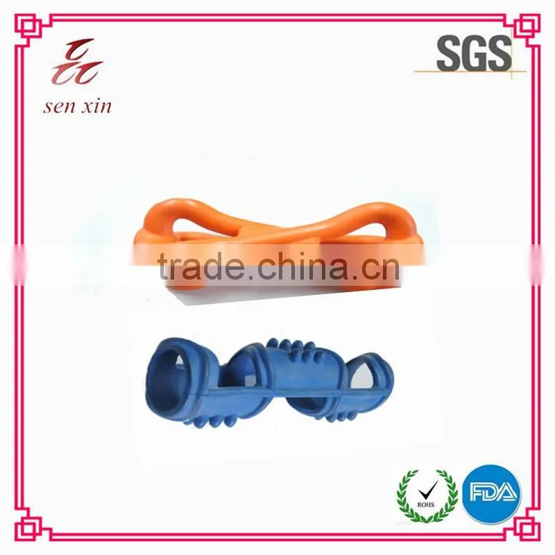 world cup 2016china wholesale popular rubber red toy for dogs/cats