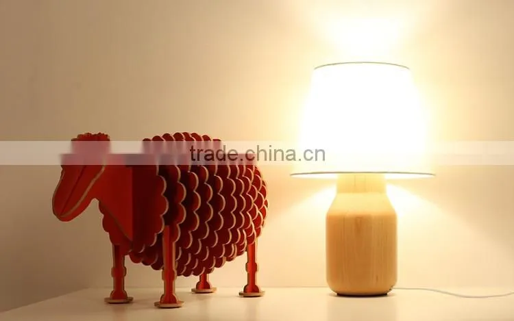 LED Wood table Light JK-879-20 Factory Price European Style Wood Base Table Lamp/lighting/led Table Light LED Wood table lamp