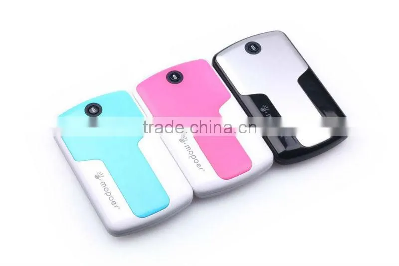 Popular portable phone charger with 4200mah capacity(M521)