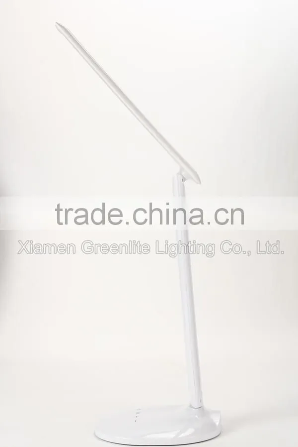 dimmable colorful LED table lamp 8.2W 12V USB output