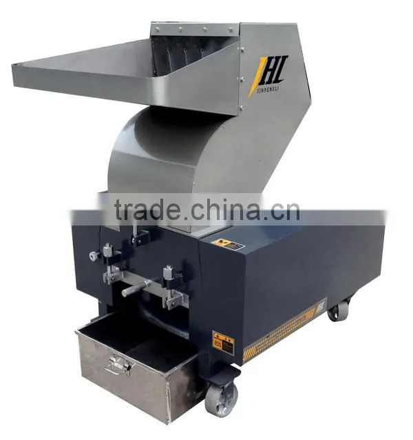 New design plastic bottle crusher for home