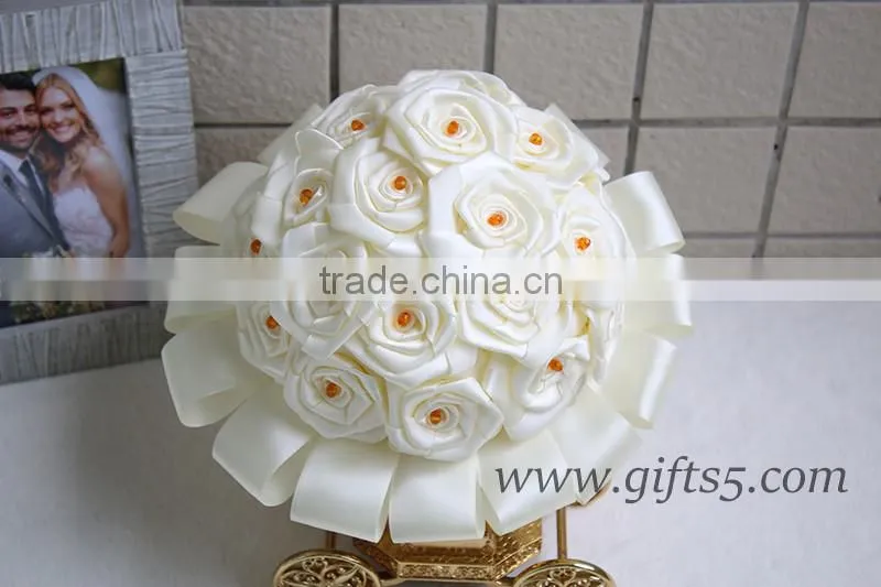 Elegant Handmade Flowers with Roses Wedding Bouquet Beads Rhinestone