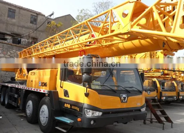 Tyre Wheeled XCMG 90T Truck Crane QY90K Crane