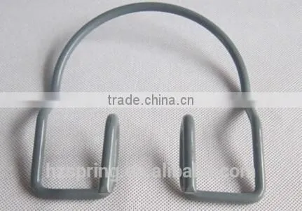 Bent wire form