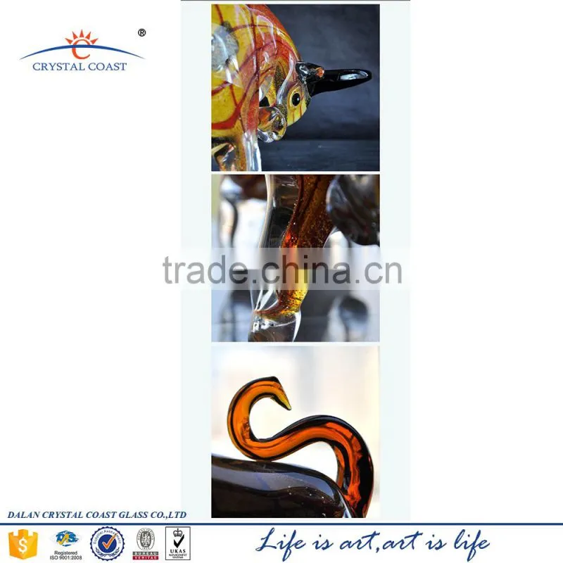 bulk decorative modern hand made life size glass bull statue sculpture for gift sale