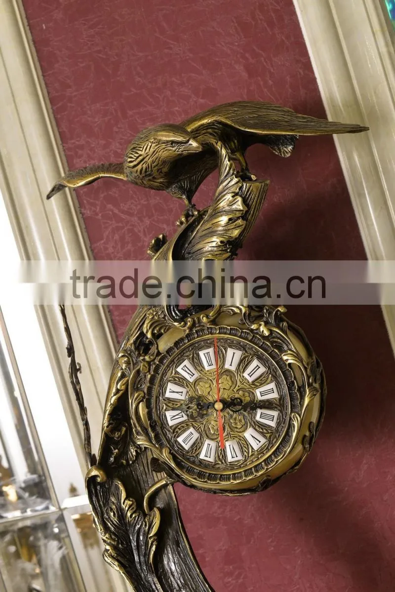 Vintage Bird Landing on Branch Decorated Table Clock, Antique Design Table Clock with Marble Base