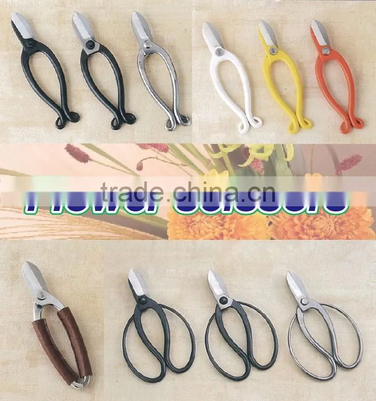 Various types of professional bonsai scissors made by craftsman