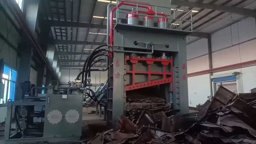 Why Large Scrap Yards Prefer Heavy-Duty Scrap Shears Over Excavator-Mounted Eagle Beak Shears