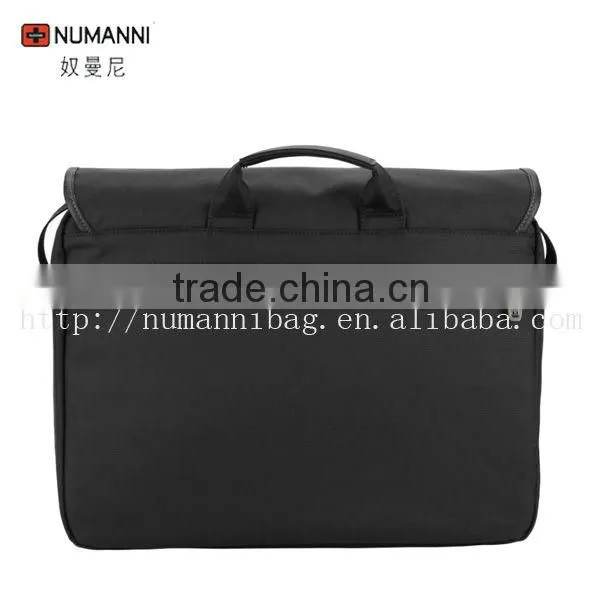 fashion new stylish waterproof and durable nylon waterproof messenger bag for men