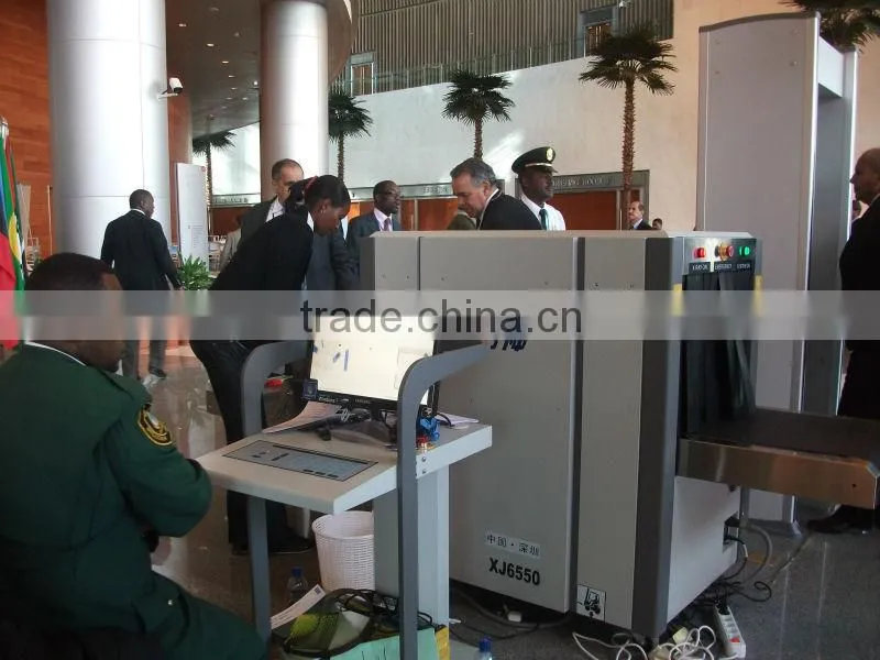 Tunnel Size: 650*500mm x ray baggage scanner