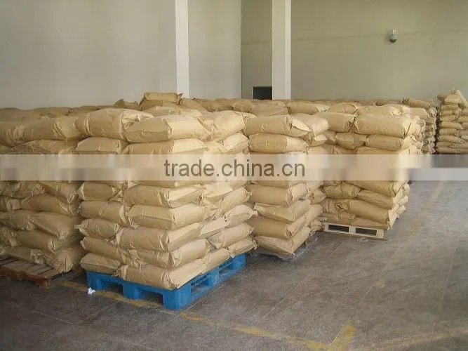 white Mannitol powder