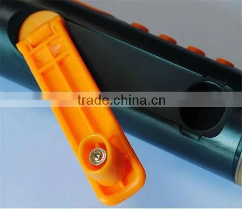 crank dynamo flashlight & torch with radio & phone charger