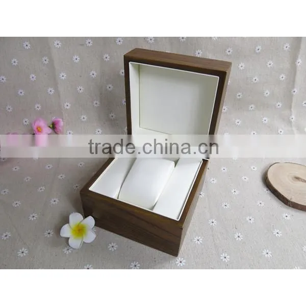 grainy paper wooden watch box with c-clip insert
