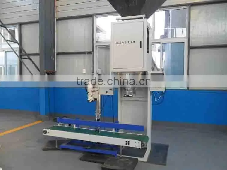 Automatic wood sawdust pellet packing machine for sale