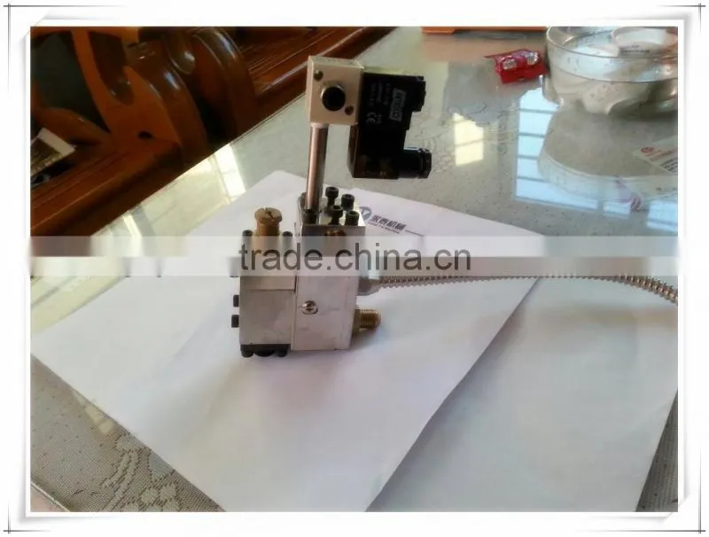 Disposable surgical mattress gluing machine