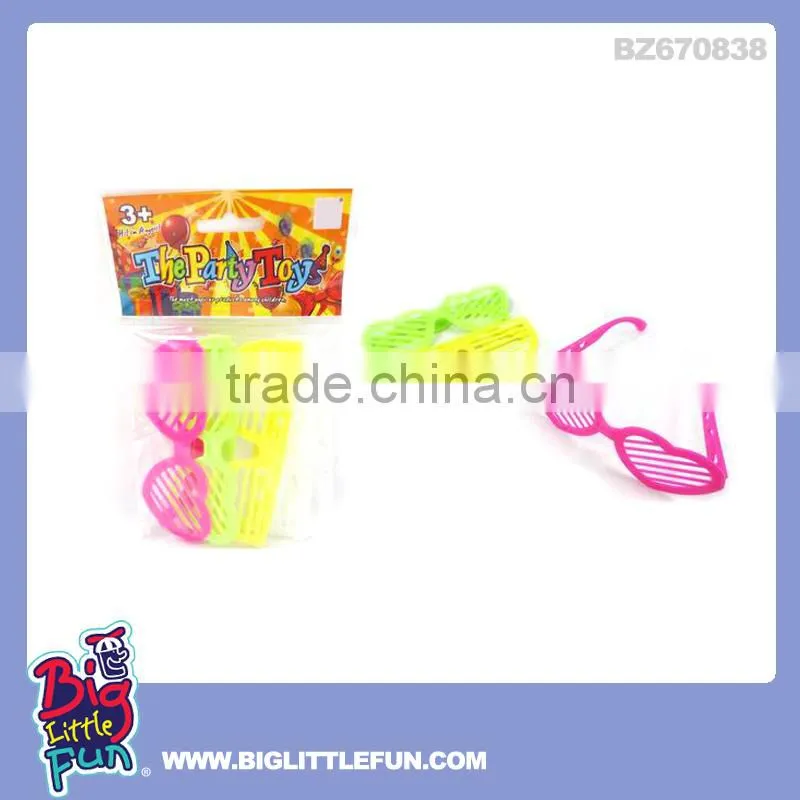 Kid's toy glasses