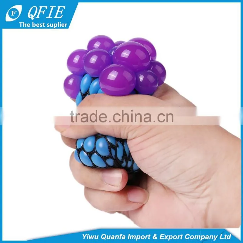High quality 3cm 4.5cm rubber soft smile flexible face doll toy for coin operated machine