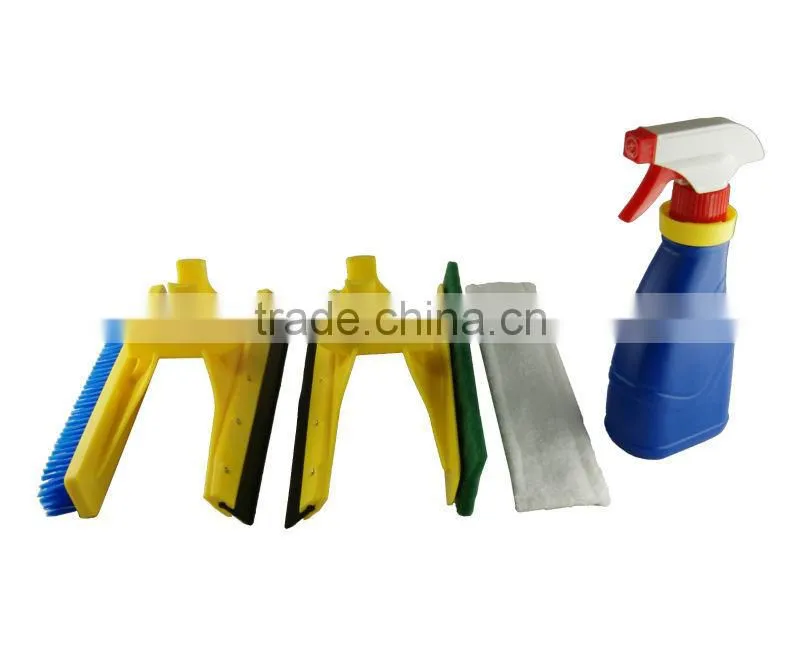 handheld water-spray window cleaner