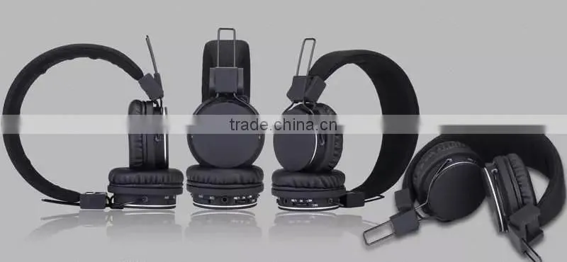 Good quality FM radio wireless sports headphone sexy girl pink bluetooth earphone