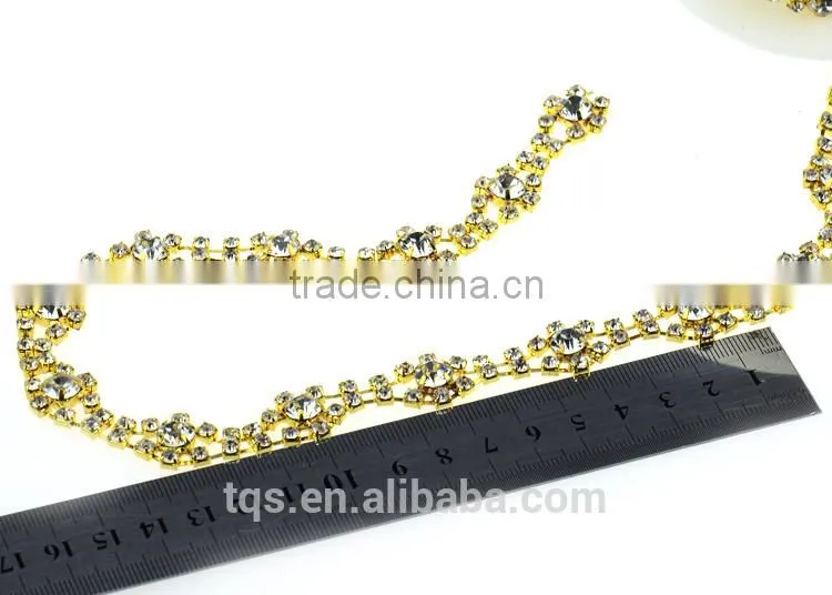 Acrylic Stones Cup Chain Tibbons Embroidered with Rhinestones