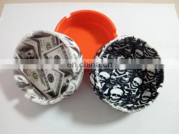 Factory Manufacturer Portable Pocket Smokeless Soft Silicone Cigarette Ashtray Ash Tray