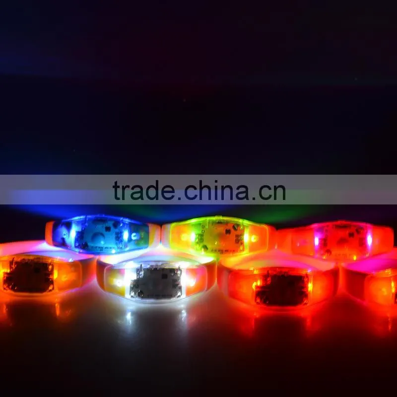 Camouflage silicone luminous bracelet,Remote control models,silicone lovers luminous bracelet