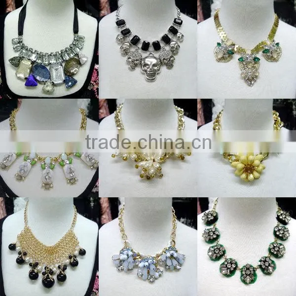 Fashion Wholesale Fashion Statement Jewelry Synthetic Diamond Necklace