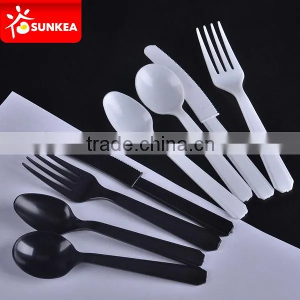 Disposable plastic cutlery for hotel