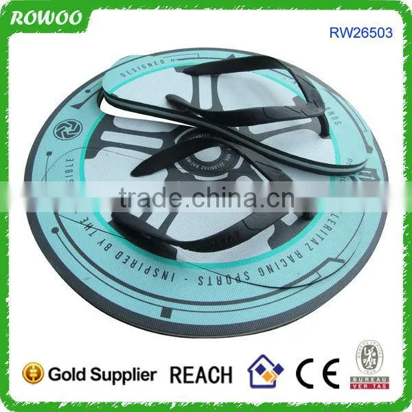 2015 new arrival hot sale good quality gift board rubber slippers