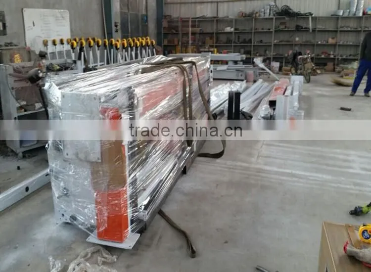 Cardboard gantry stacker /carton machine