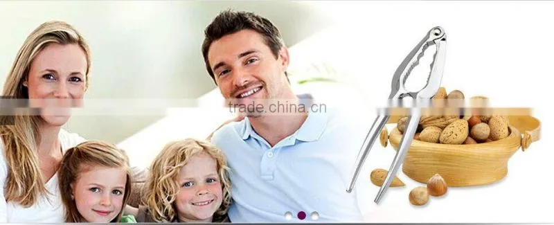 Nut cracker,kitchen ware,kitchen accessory