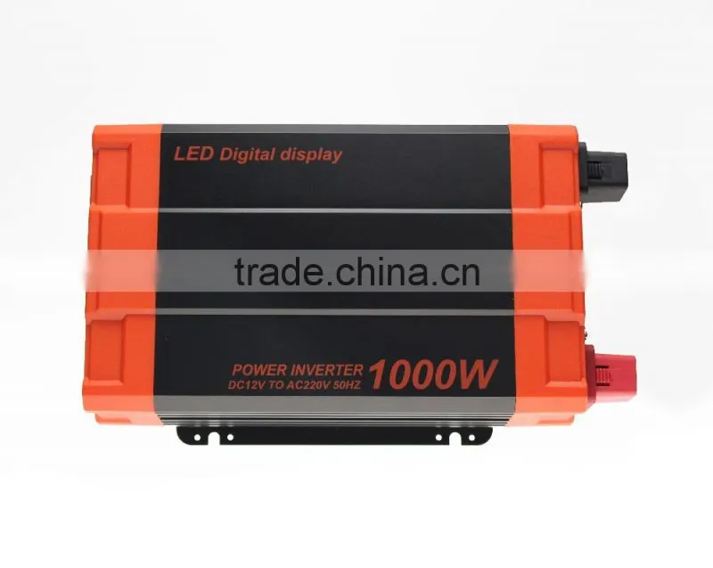 Inverter 1000w 12V/24V 220V Solar Inverter with Built-in Charge Controller
